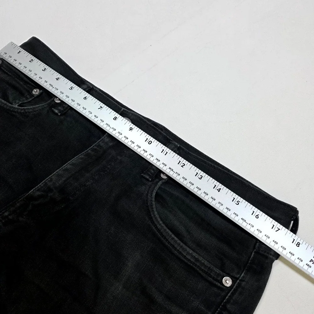 Levi's 511 Slim Fit Jeans Mens 34x30 Black Faded Denim Casual Streetwear Pants